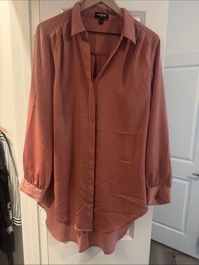 Express Womens Rosewood Button-Front Blouse